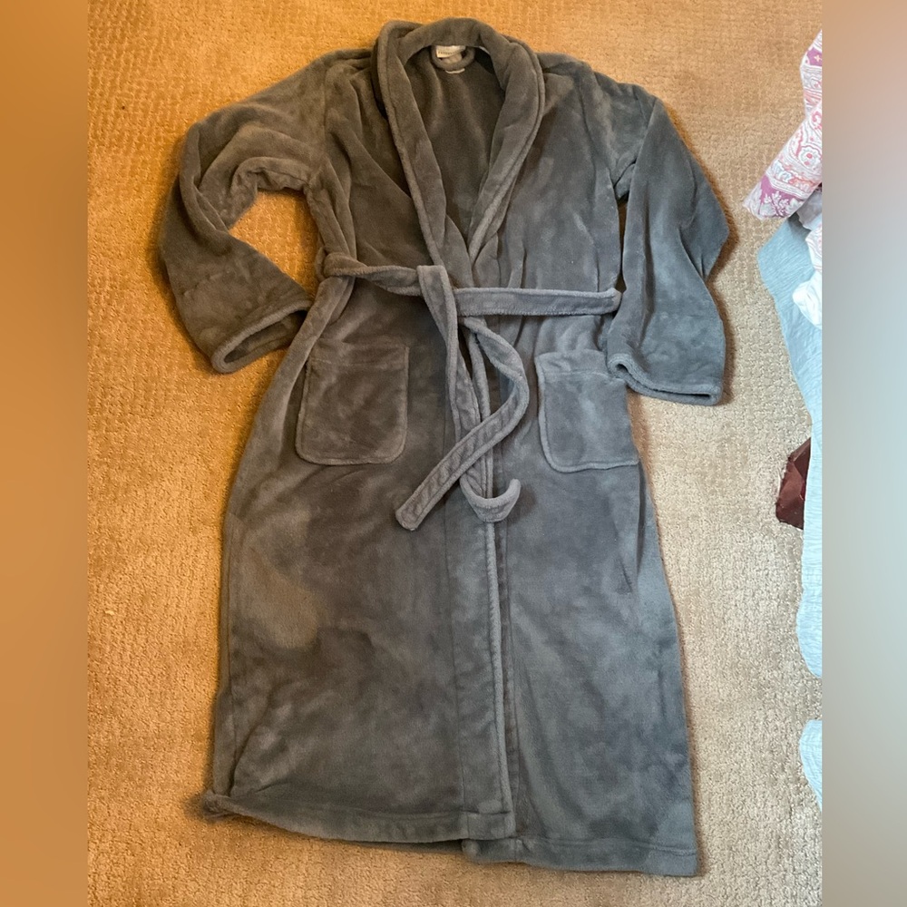 Pottery Barn Comfy Cozy Robe